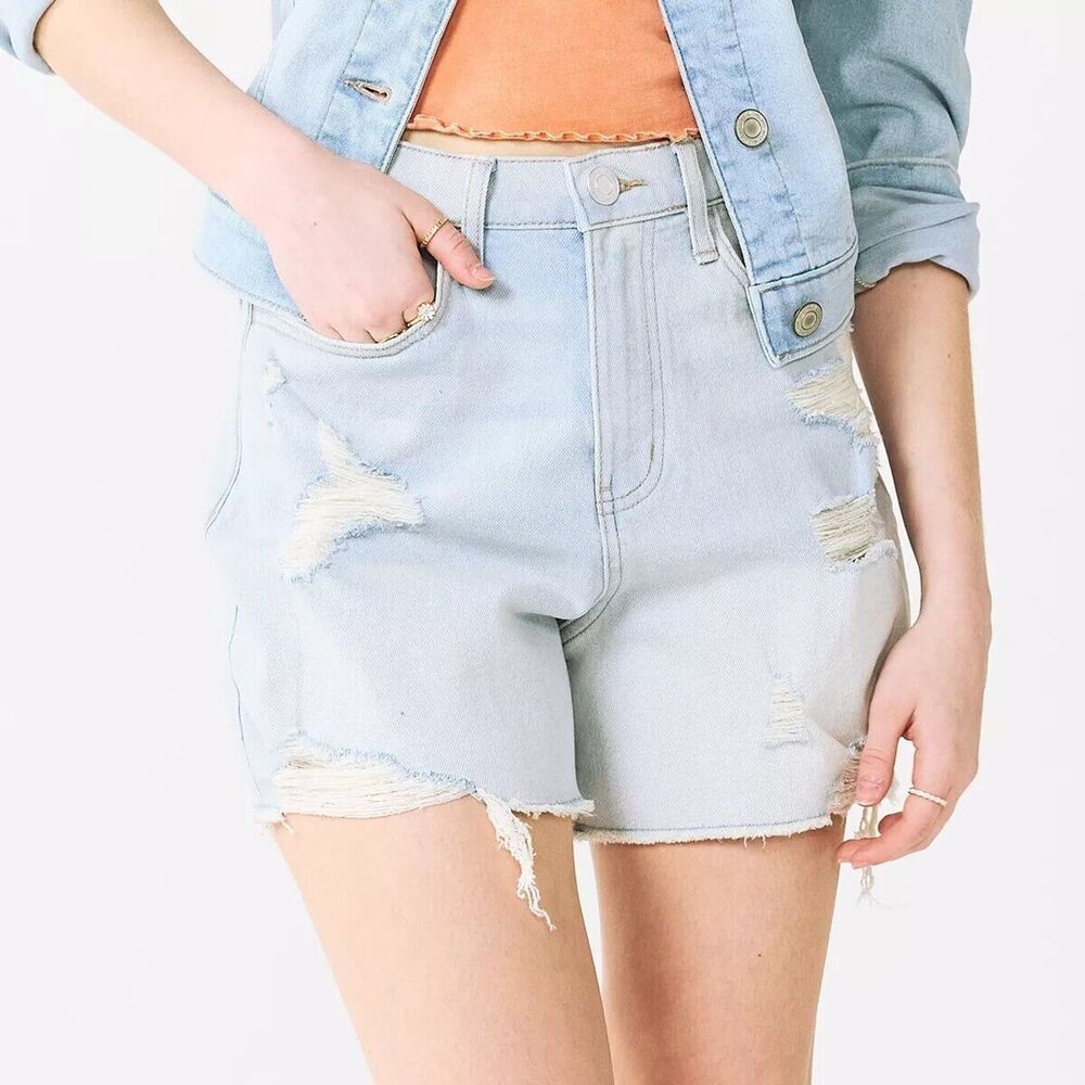 Juniors' Boyfriend Shorts SO® Super High Rise '90s Denim Shorts - Light Blue, 7
